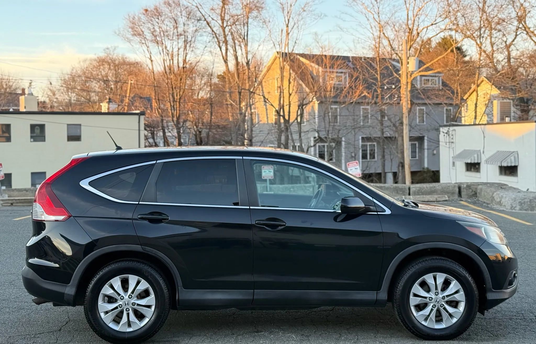 Used 2014 Honda CR-V EX image 12