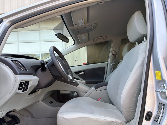 Used 2010 Toyota Prius Two FWD image 12