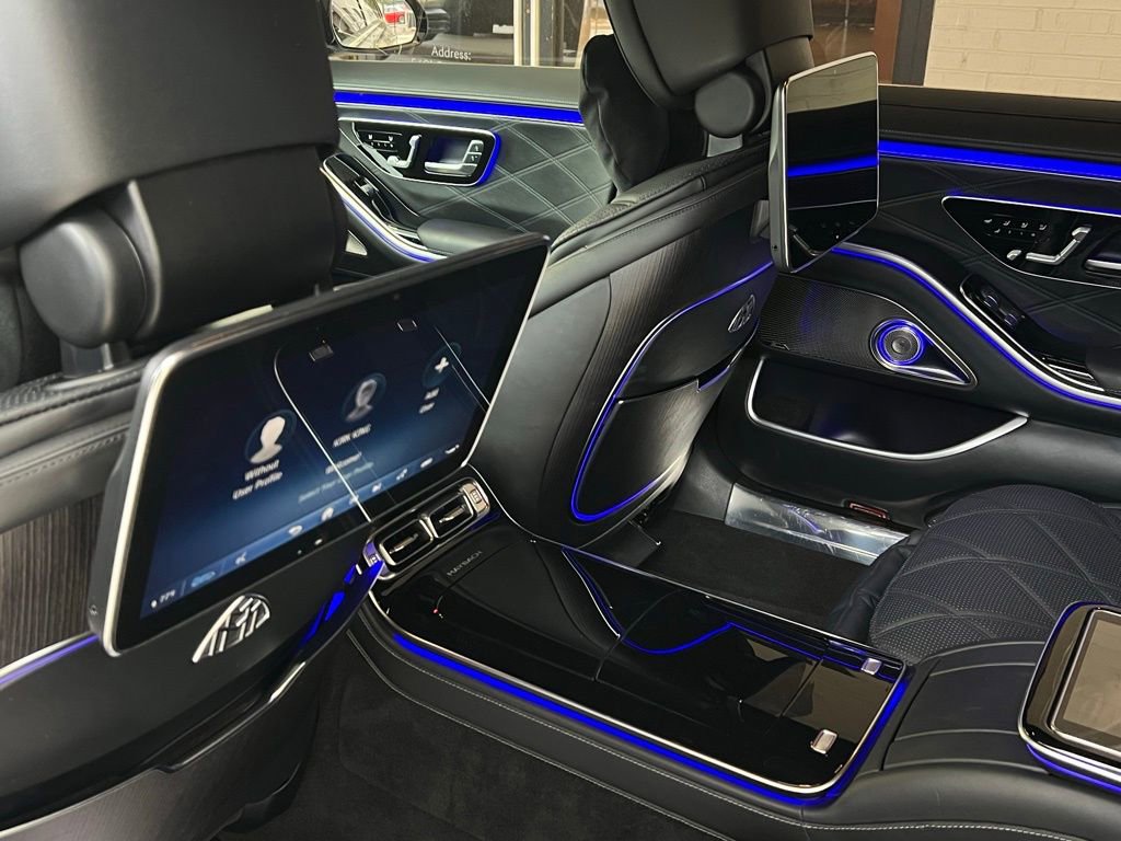 Used 2021 Mercedes-Benz Maybach S 580 4MATIC image 35