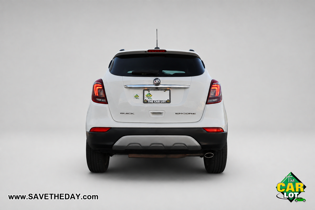Used 2017 Buick Encore Essence FWD image 7
