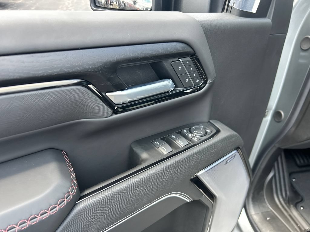 New 2026 GMC Sierra 2500 AT4X AWD/4WD image 16