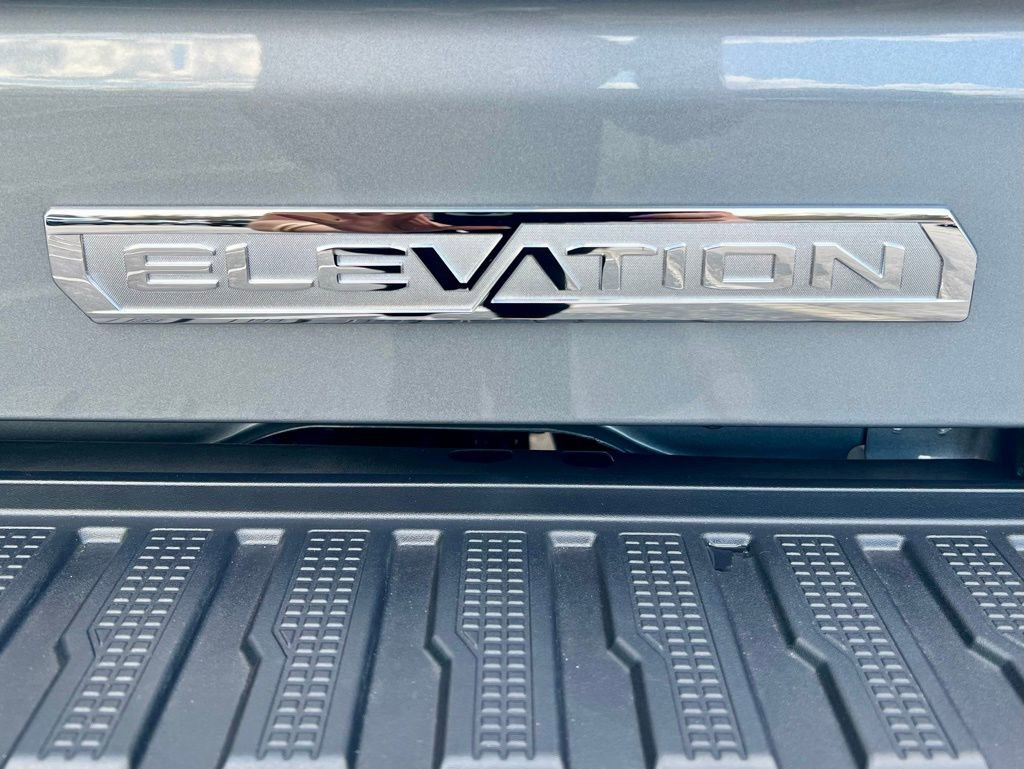 New 2026 GMC Sierra 1500 Elevation image 11