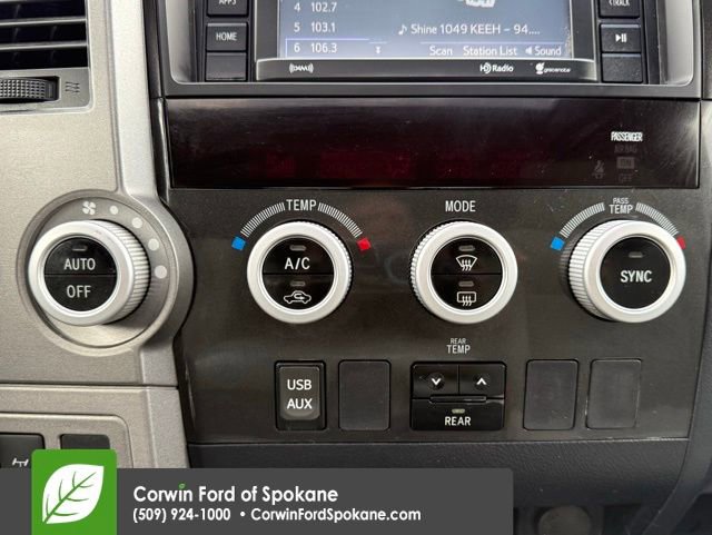 Used 2016 Toyota Sequoia SR5 AWD/4WD image 26