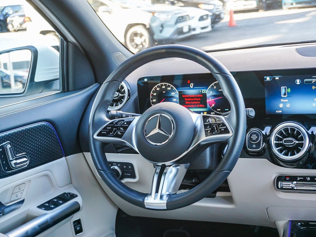 Used 2025 Mercedes-Benz GLA 250 image 17