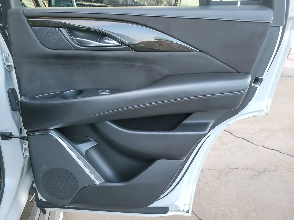 Certified 2017 Cadillac Escalade Platinum image 24