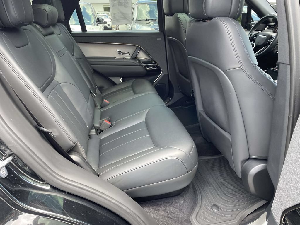 Certified 2023 Land Rover Range Rover Sport SE AWD/4WD image 19