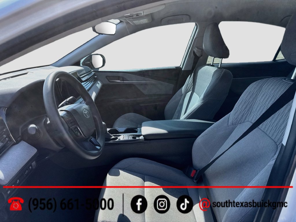 Used 2025 Toyota Camry LE w/ Convenience Package FWD image 11
