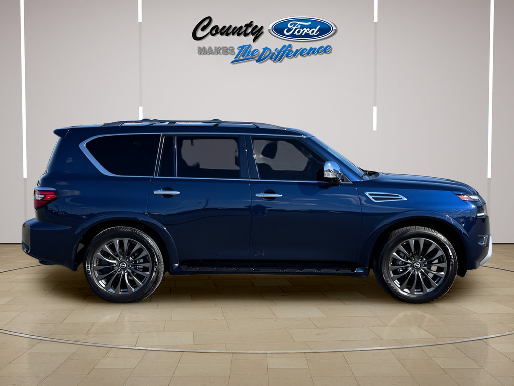 Used 2024 Nissan Armada Platinum w/ Captain's Chairs Package RWD image 7