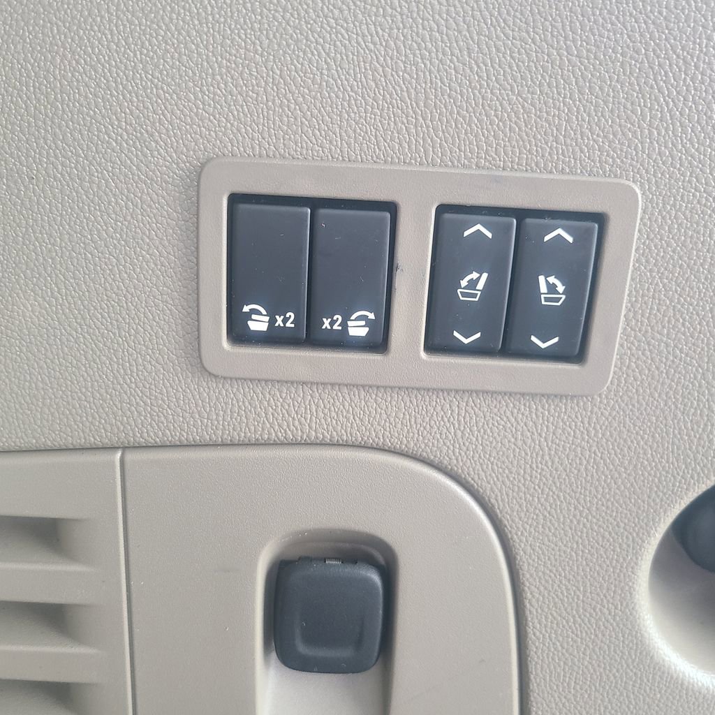 Used 2020 Chevrolet Tahoe Premier image 41