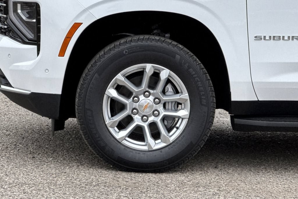 New 2026 Chevrolet Suburban LT w/ Comfort Package RWD image 27