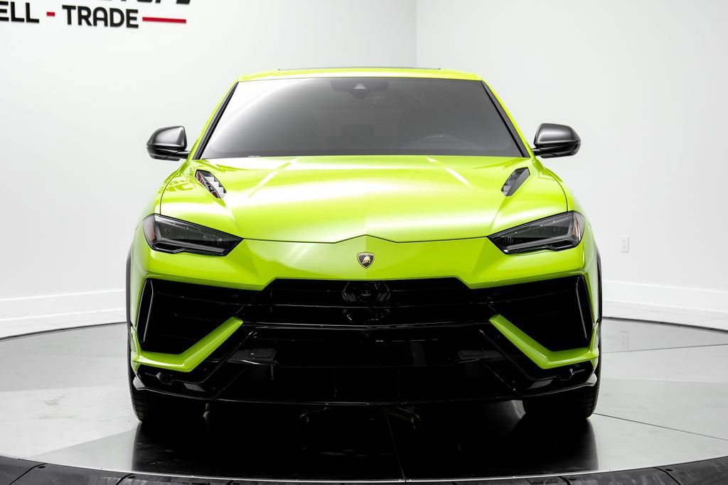 Used 2023 Lamborghini Urus Performante AWD/4WD image 2