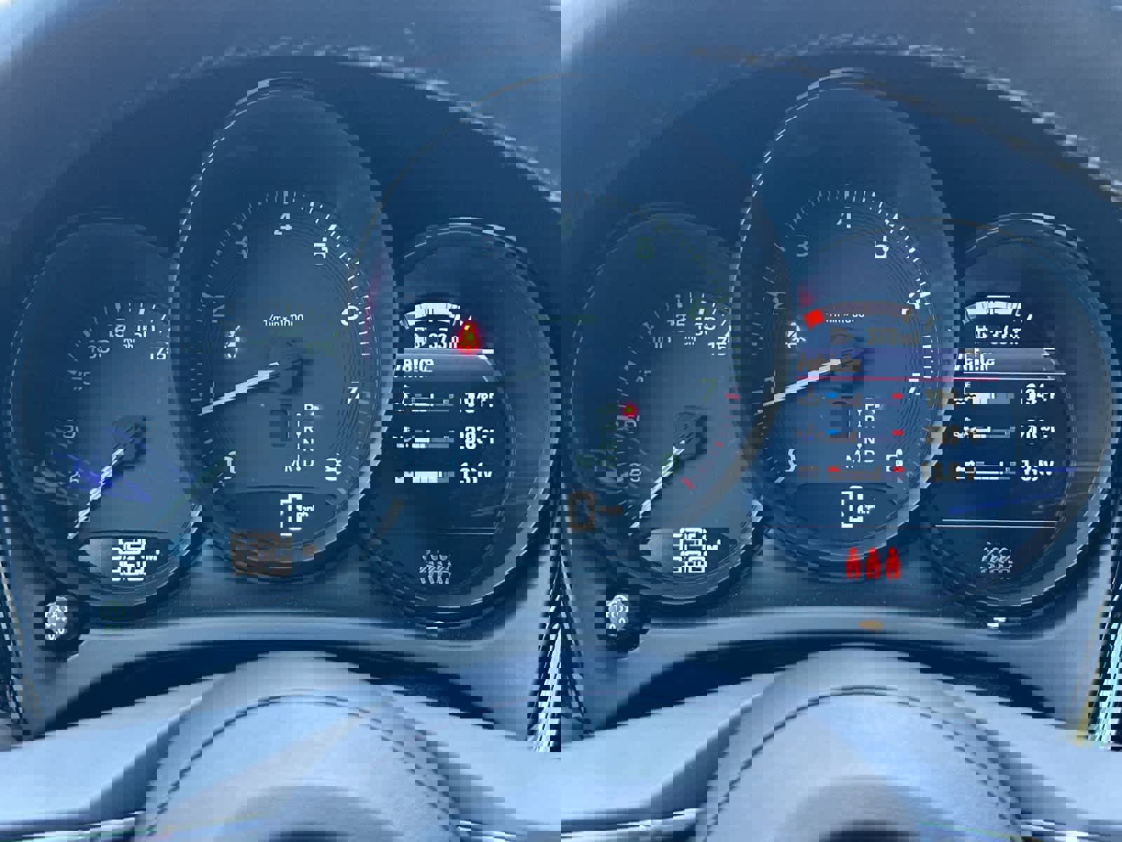 Used 2025 Porsche Macan image 29