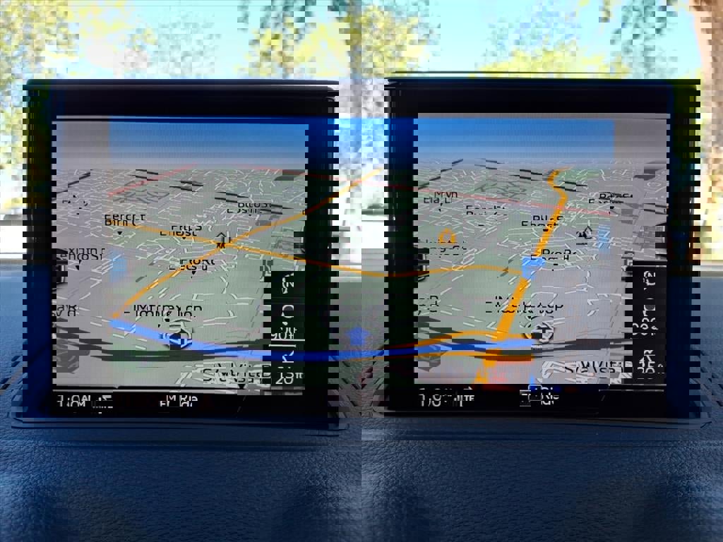 Used 2018 Audi A3 e-tron Premium Plus w/ Technology Package image 25