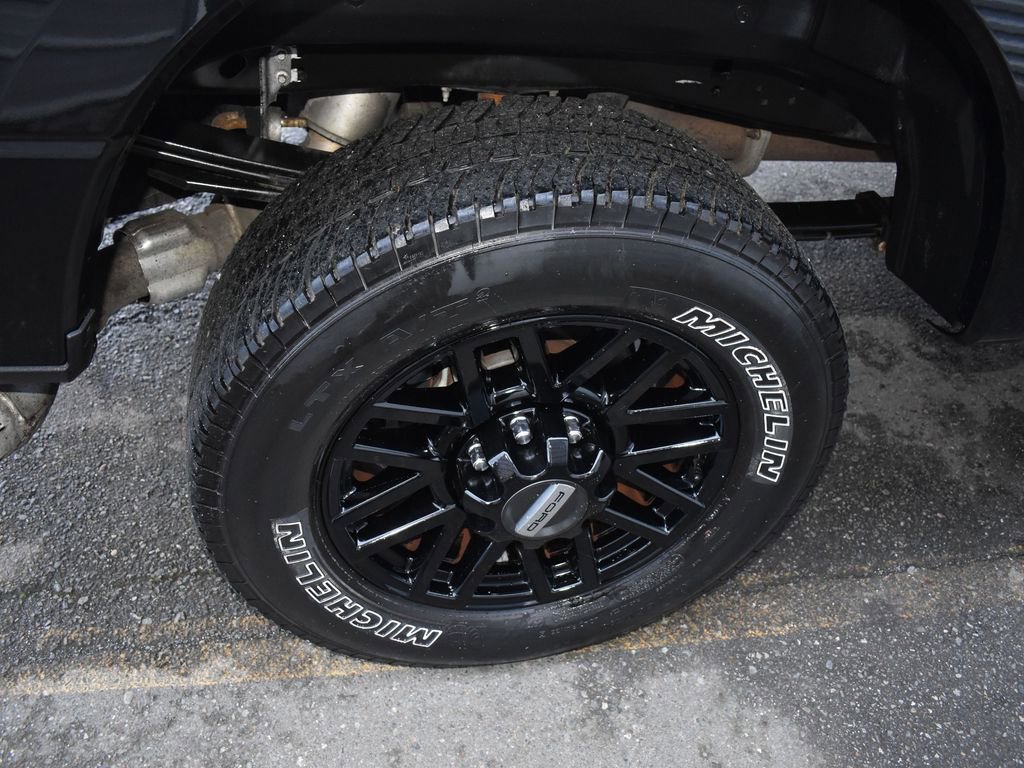 Used 2019 Ford F250 Lariat image 9