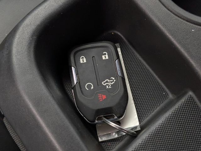 Used 2022 GMC Sierra 1500 SLE image 30