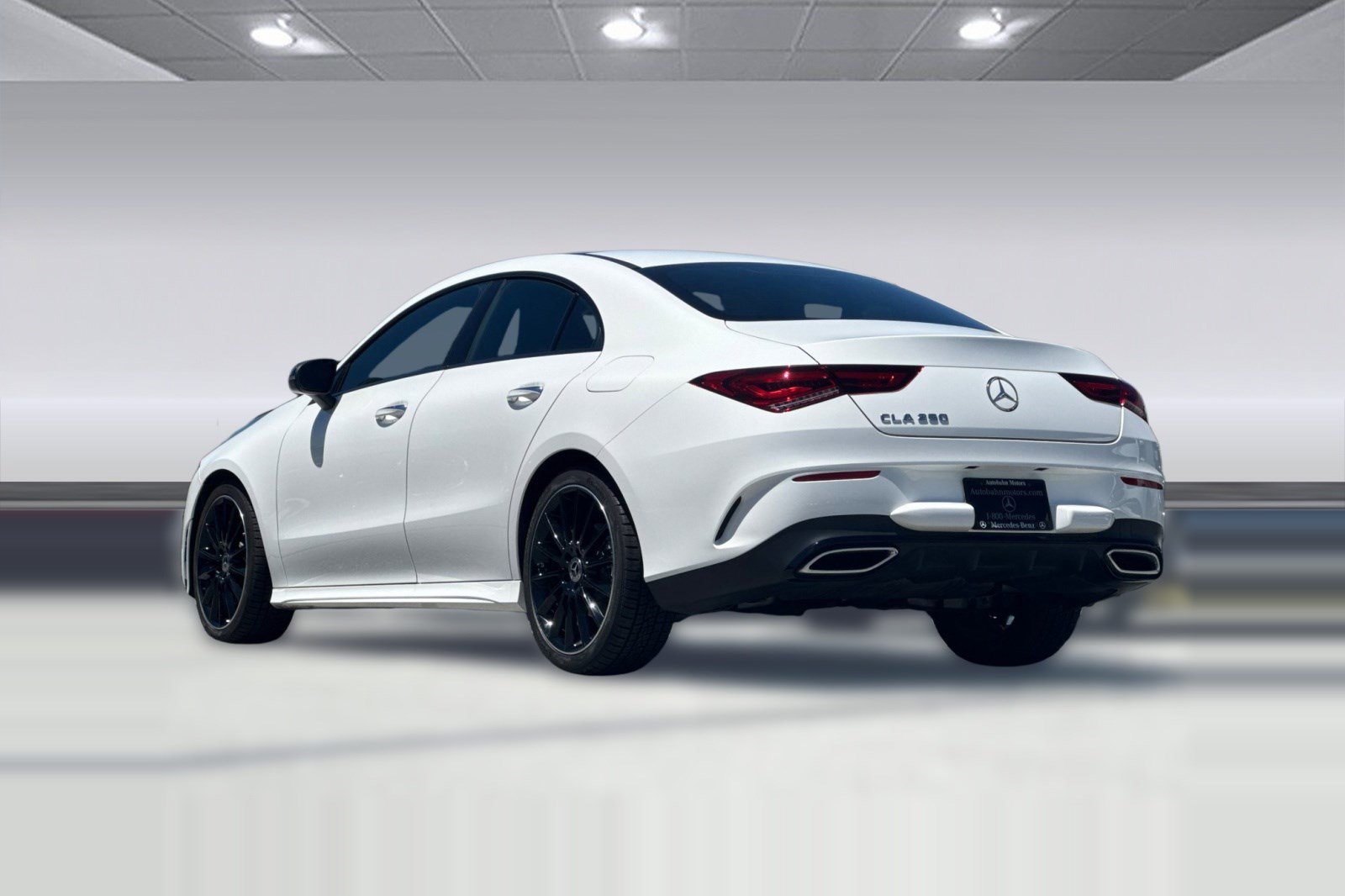 Used 2022 Mercedes-Benz CLA 250 image 3