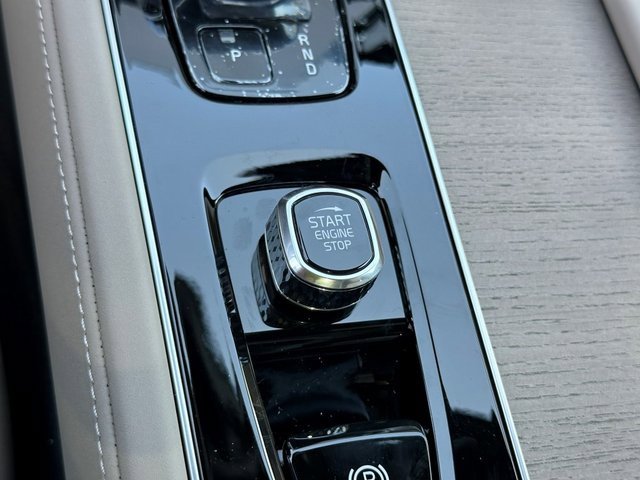 New 2026 Volvo XC90 T8 Plus image 23