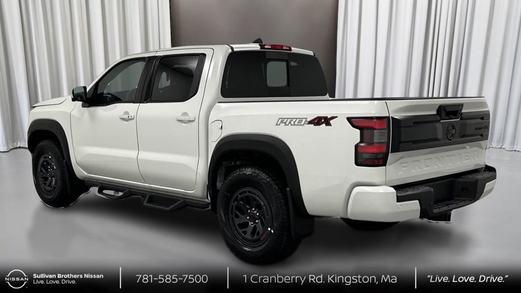 Certified 2025 Nissan Frontier PRO-4X w/ Pro Premium Package AWD/4WD image 7