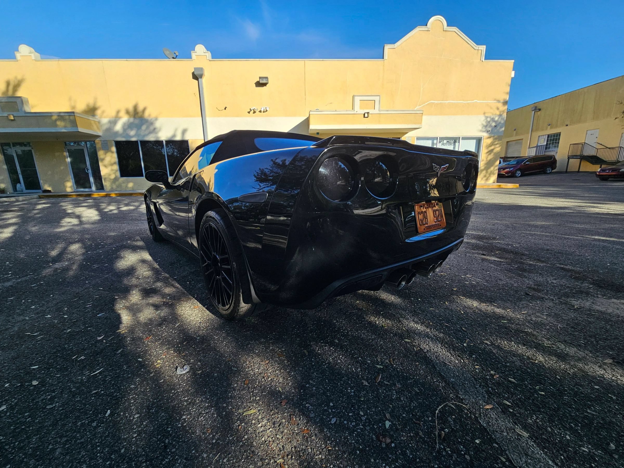Used 2013 Chevrolet Corvette Convertible w/ 2LT Preferred Equipment Group RWD image 22