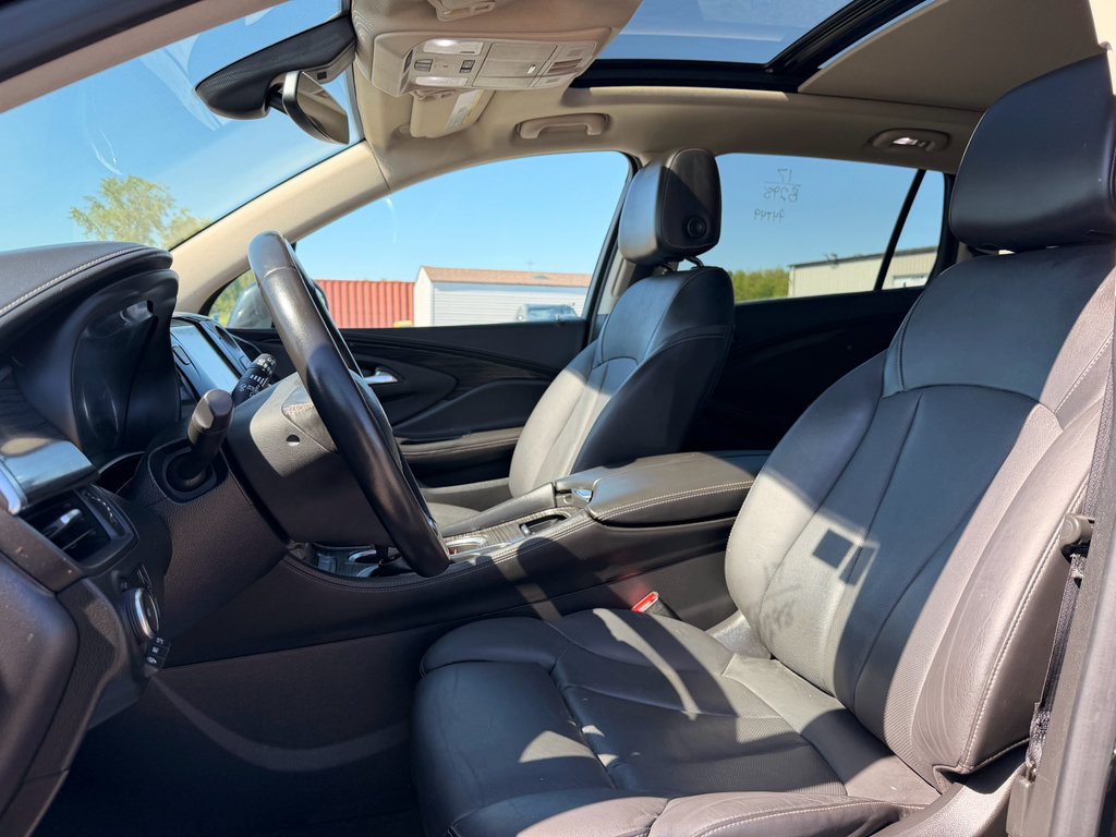 Used 2017 Buick Envision Premium w/ Driver Confidence Package AWD/4WD image 5