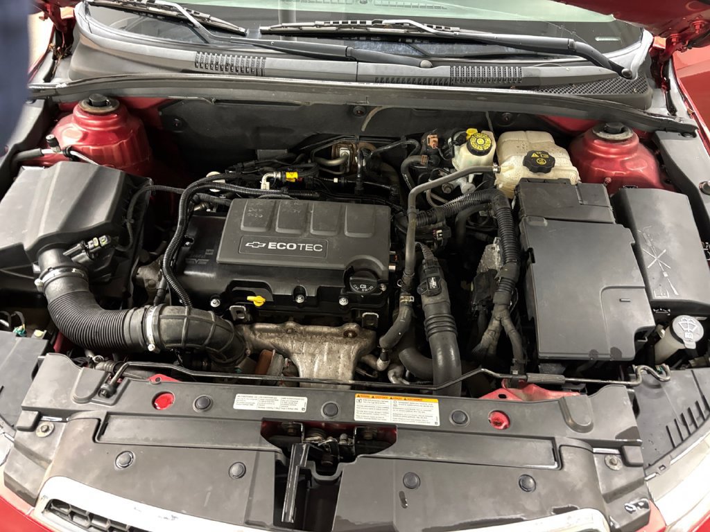 Used 2011 Chevrolet Cruze LT FWD image 9