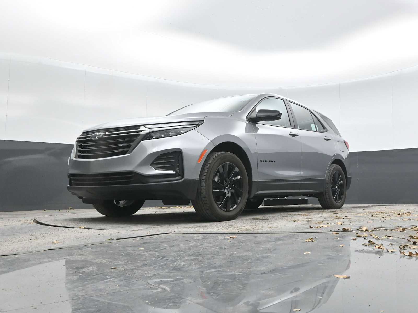 Used 2024 Chevrolet Equinox LS w/ Sport Edition image 35