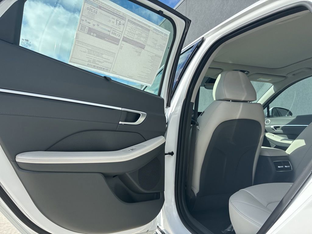 New 2026 Hyundai Sonata Limited image 13