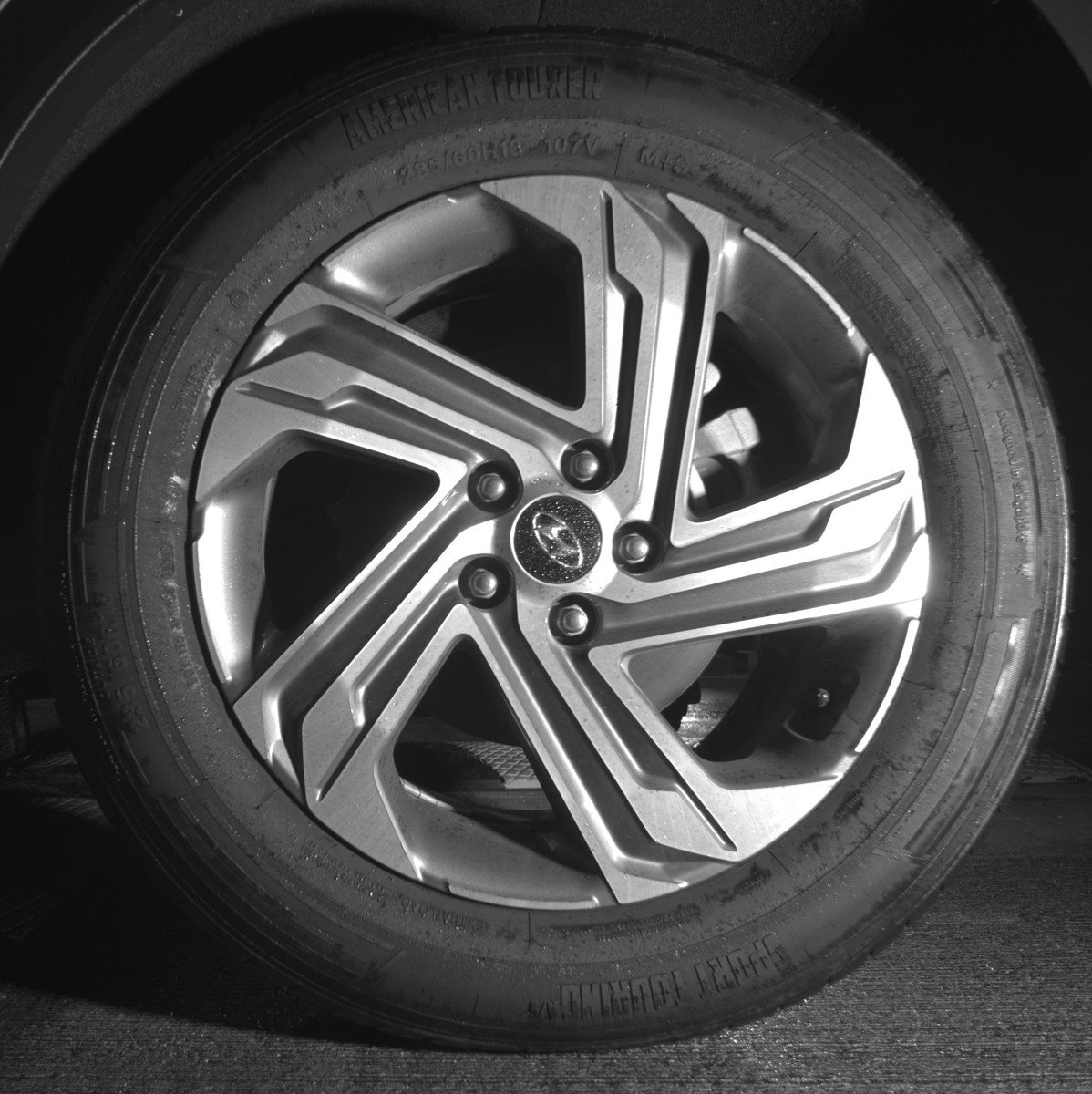 Used 2023 Hyundai Santa Fe SEL w/ Premium Package image 14