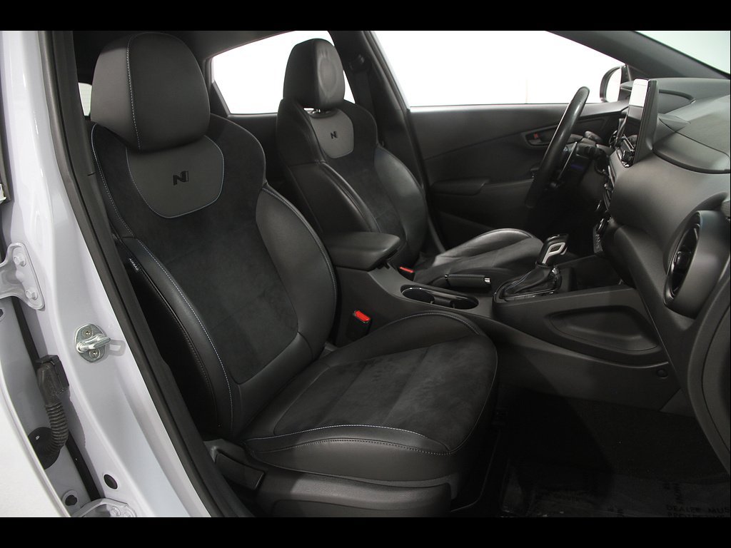 Certified 2022 Hyundai Kona N FWD image 18