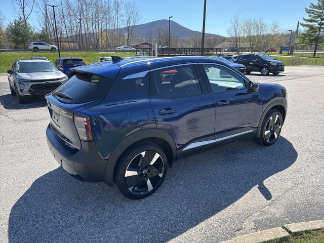 New 2026 Nissan Kicks SR w/ SR Premium Package AWD/4WD image 22