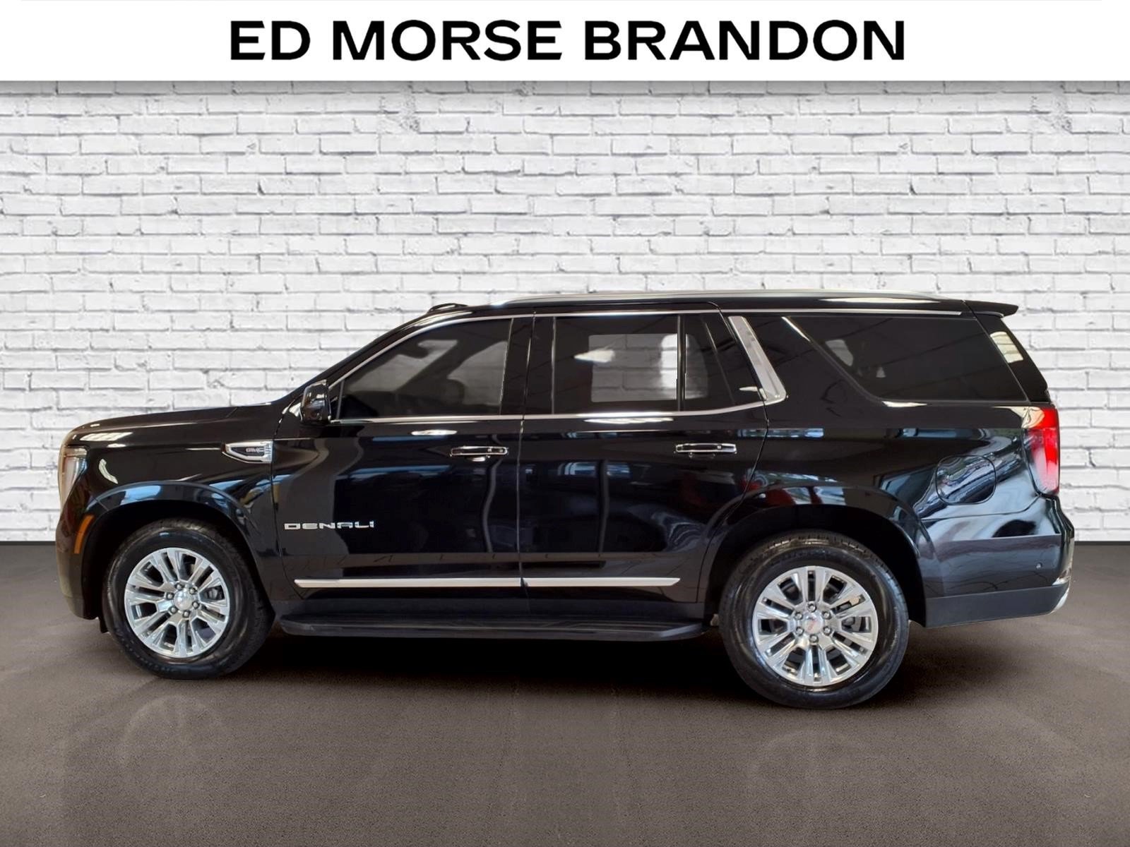 Used 2026 GMC Yukon Denali AWD/4WD image 2
