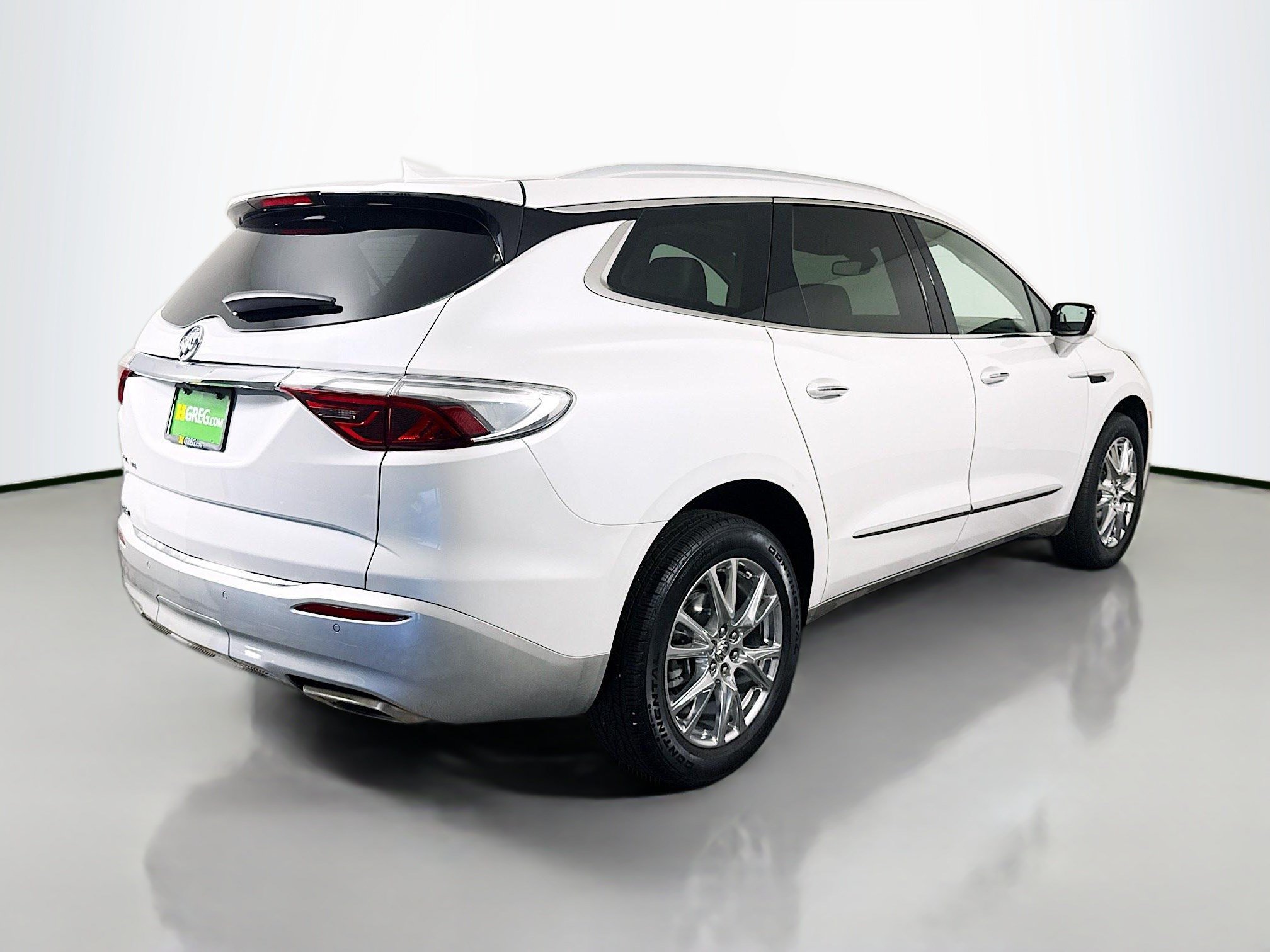 Used 2023 Buick Enclave Essence w/ Experience Buick Package FWD image 10
