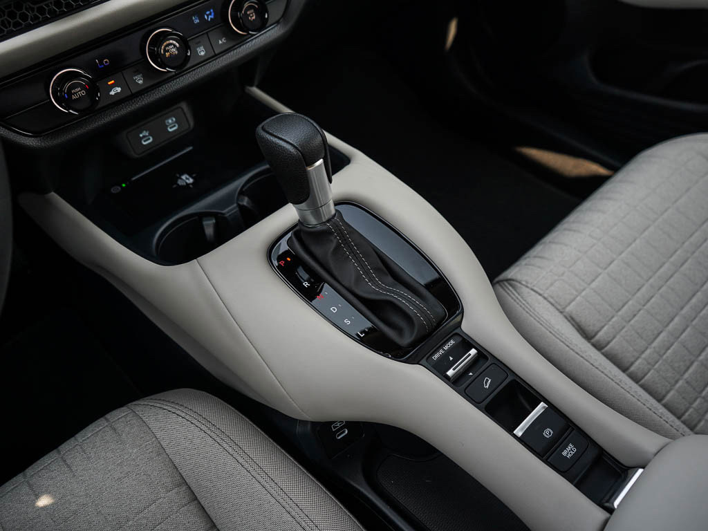 New 2026 Honda HR-V LX image 25