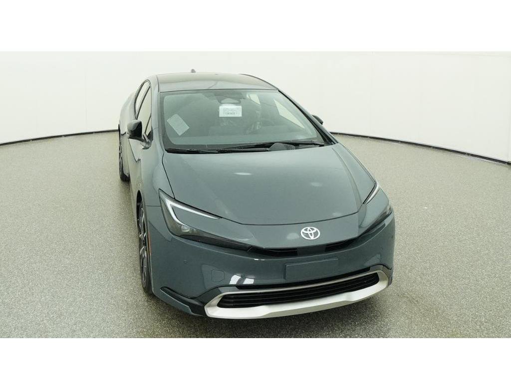New 2026 Toyota Prius Plug-In Hybrid FWD image 14