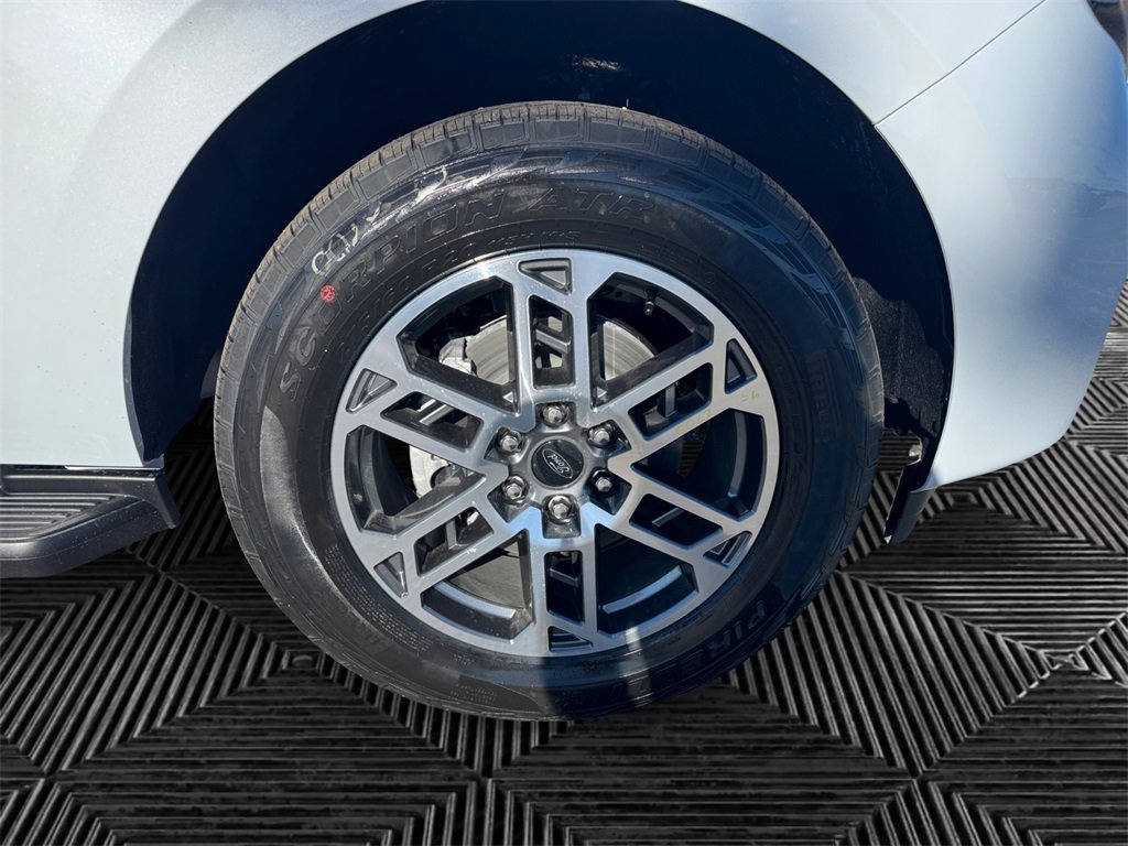 New 2025 Ford Expedition Max Active image 14