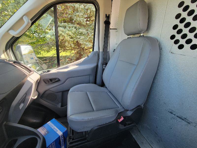 Used 2016 Ford Transit 250 130 Medium Roof image 6