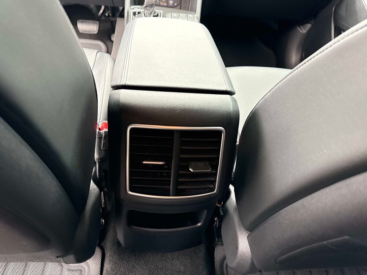 Used 2026 Kia Sportage EX FWD image 17