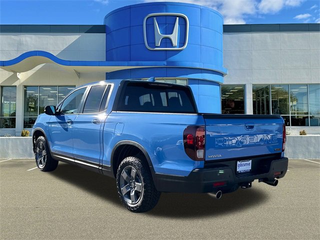 Used 2025 Honda Ridgeline TrailSport image 4