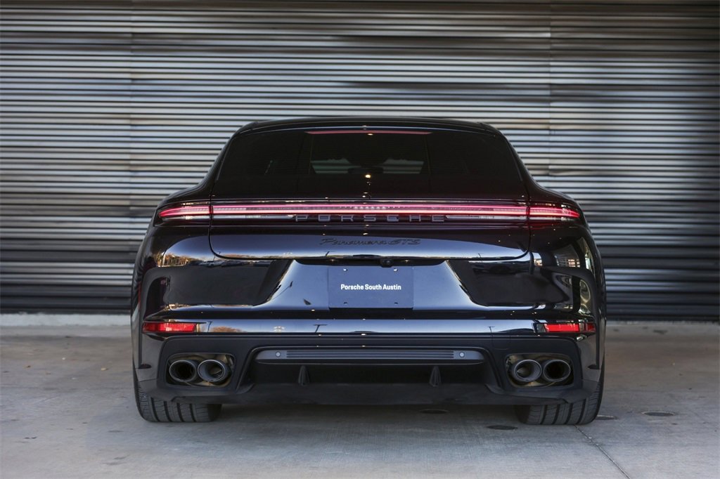 Certified 2025 Porsche Panamera GTS image 6