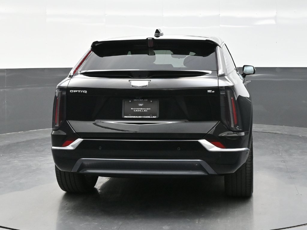 New 2027 Cadillac Optiq Premium Luxury w/ LPO, Floor Liner Package AWD/4WD image 6