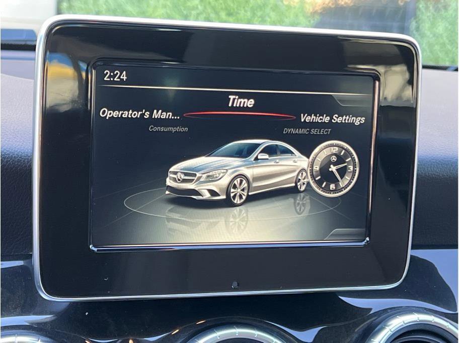 Used 2016 Mercedes-Benz CLA 250 4MATIC w/ Premium 1 Package image 27