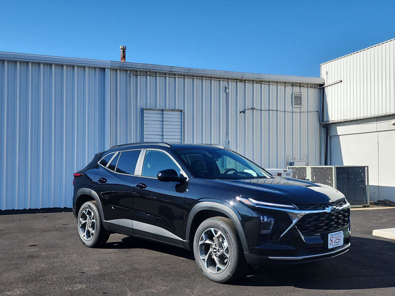 New 2026 Chevrolet Trax LT w/ LPO, Blackout Package image 7