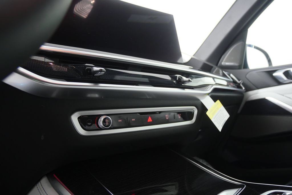 Used 2026 BMW X5 sDrive40i RWD image 21