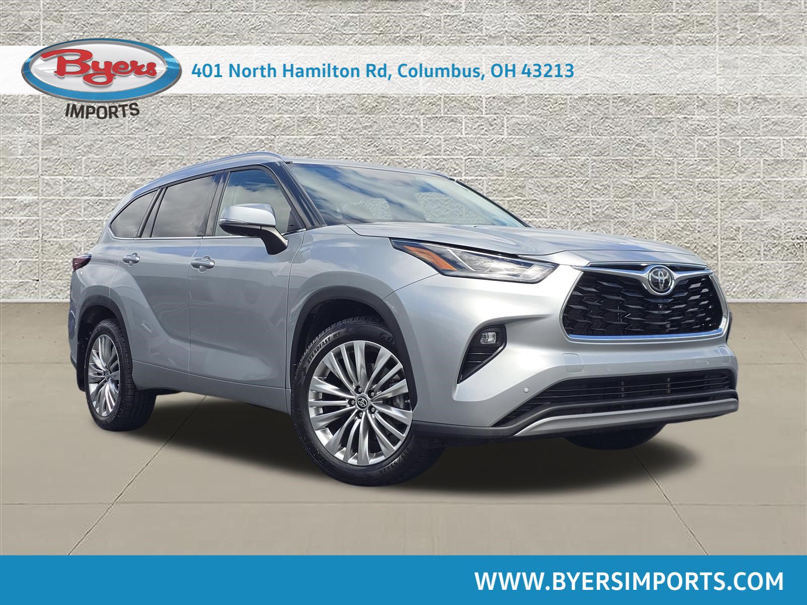 Used 2024 Toyota Highlander Platinum AWD/4WD image 1