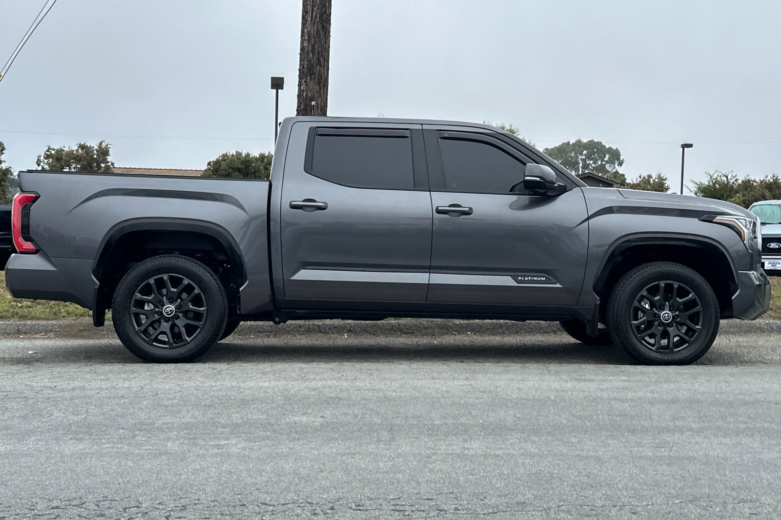 Used 2024 Toyota Tundra Platinum image 6