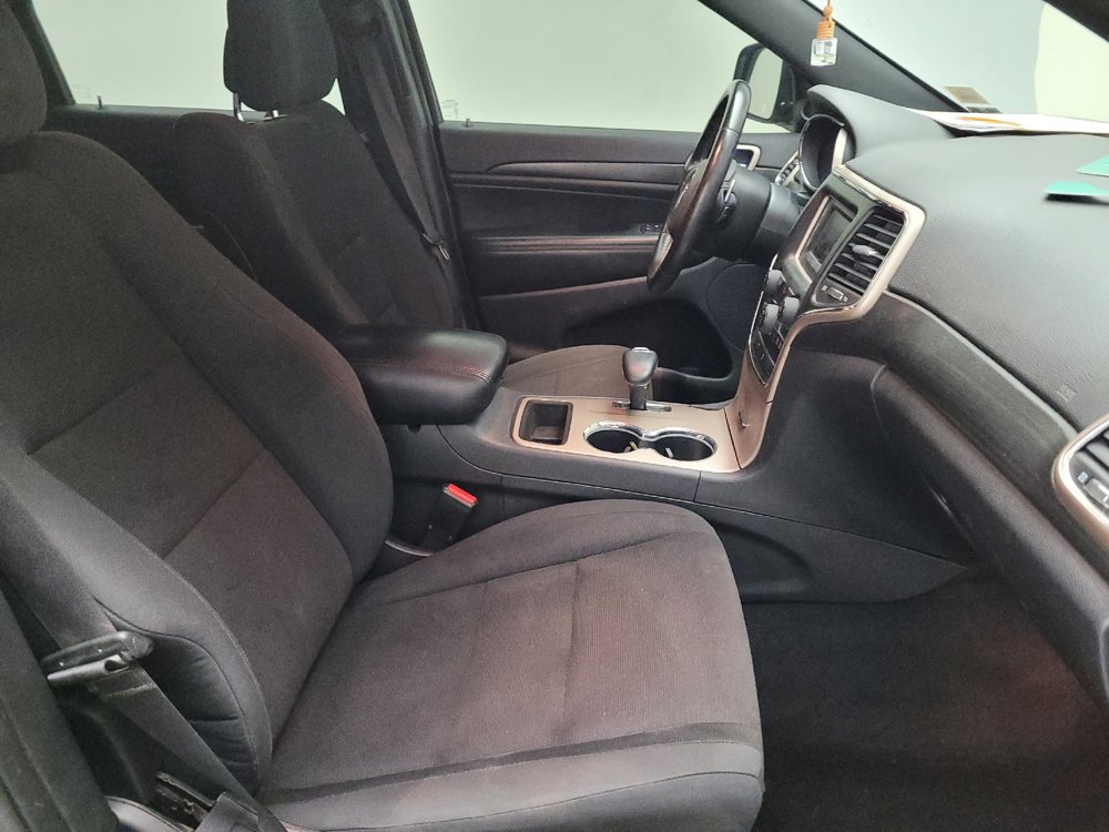 Used 2015 Jeep Grand Cherokee Laredo w/ Quick Order Package 23E image 21