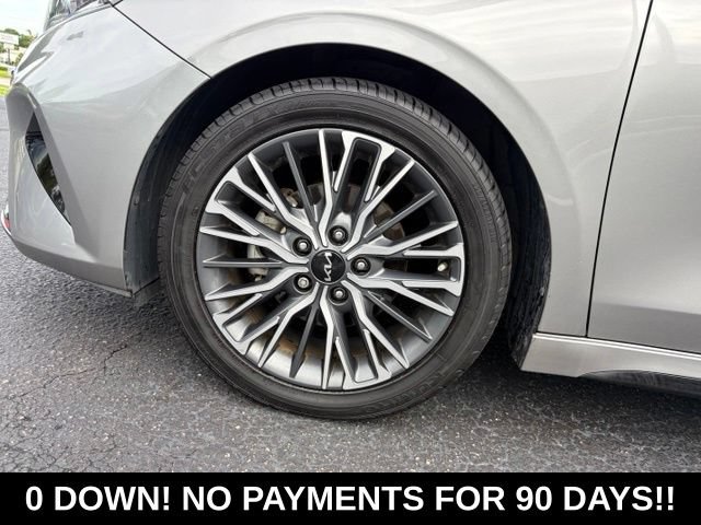 Used 2022 Kia Forte GT-Line w/ GT-Line Technology Package FWD image 9