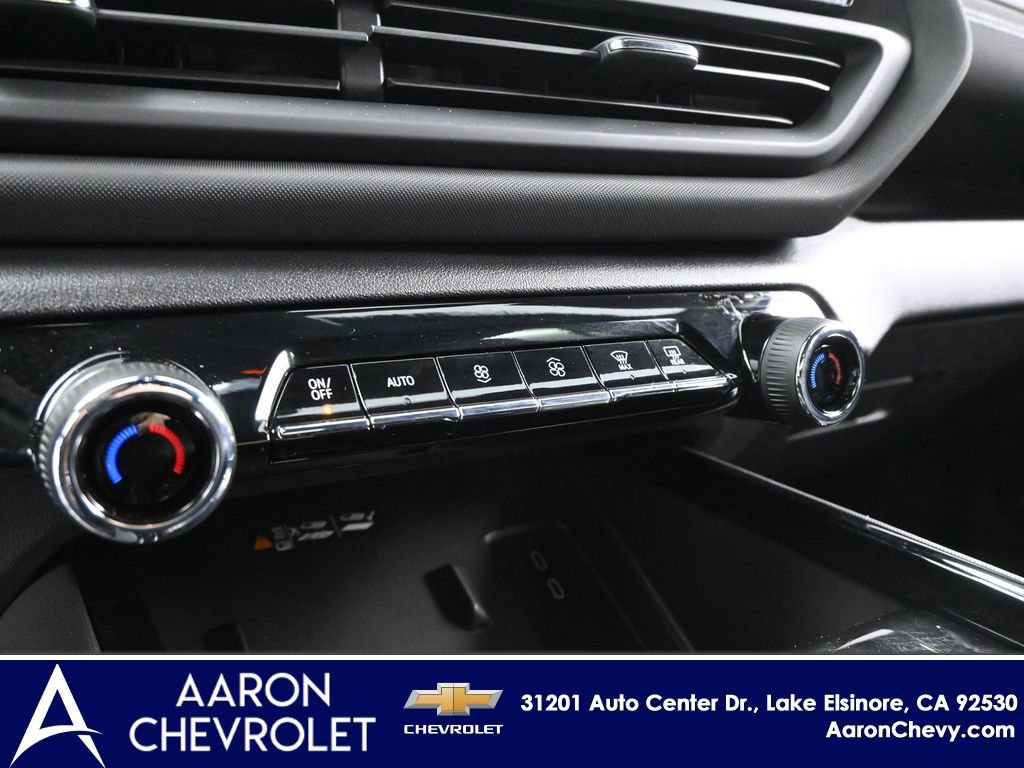 New 2026 Chevrolet Silverado EV LT w/ Plus Package AWD/4WD image 24