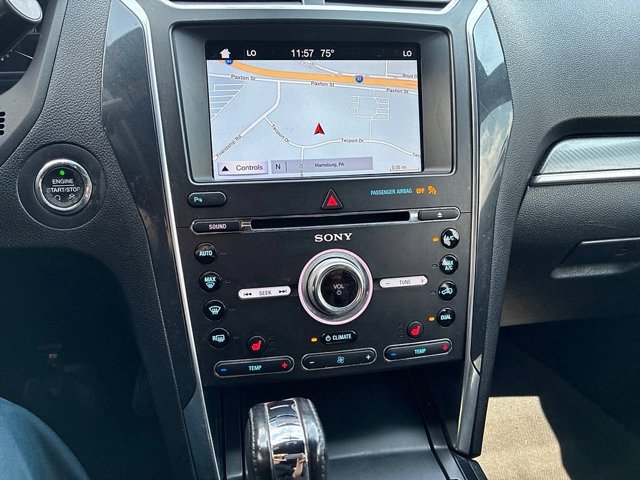 Used 2018 Ford Explorer Sport AWD/4WD image 29