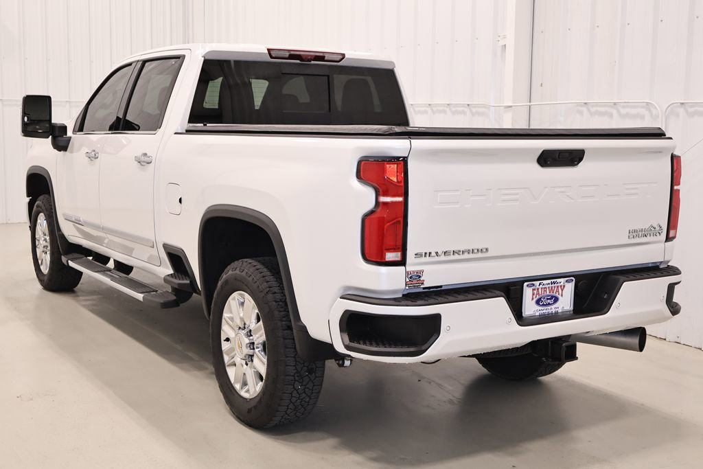 Used 2025 Chevrolet Silverado 2500 High Country w/ High Country Premium Package image 7